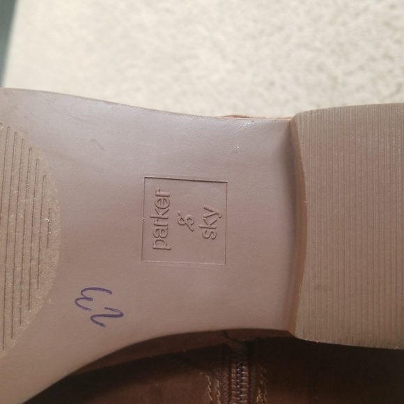 Two ankle boots. The old navy one is size 5 and the parker & sky is size 5.5 M - Picture 5 of 6